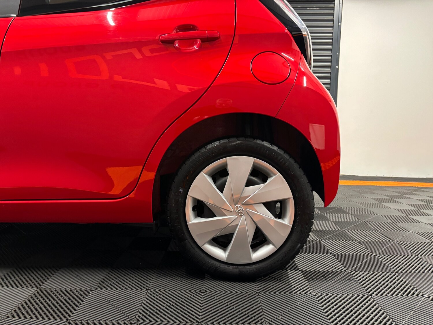 Used Toyota AYGO 2017 for sale - 77228301: Photo 39