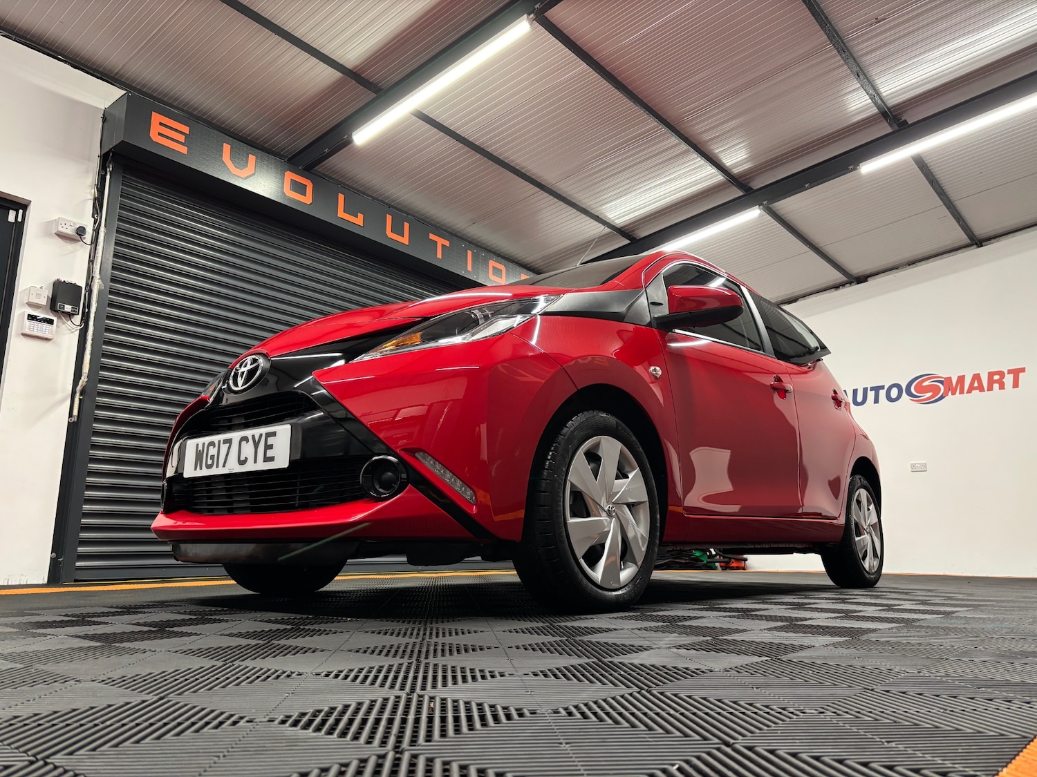 Used Toyota AYGO 2017 for sale - 77228301: Photo 5