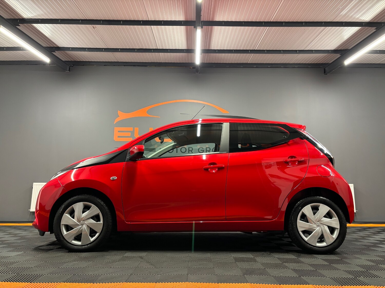 Used Toyota AYGO 2017 for sale - 77228301: Photo 6