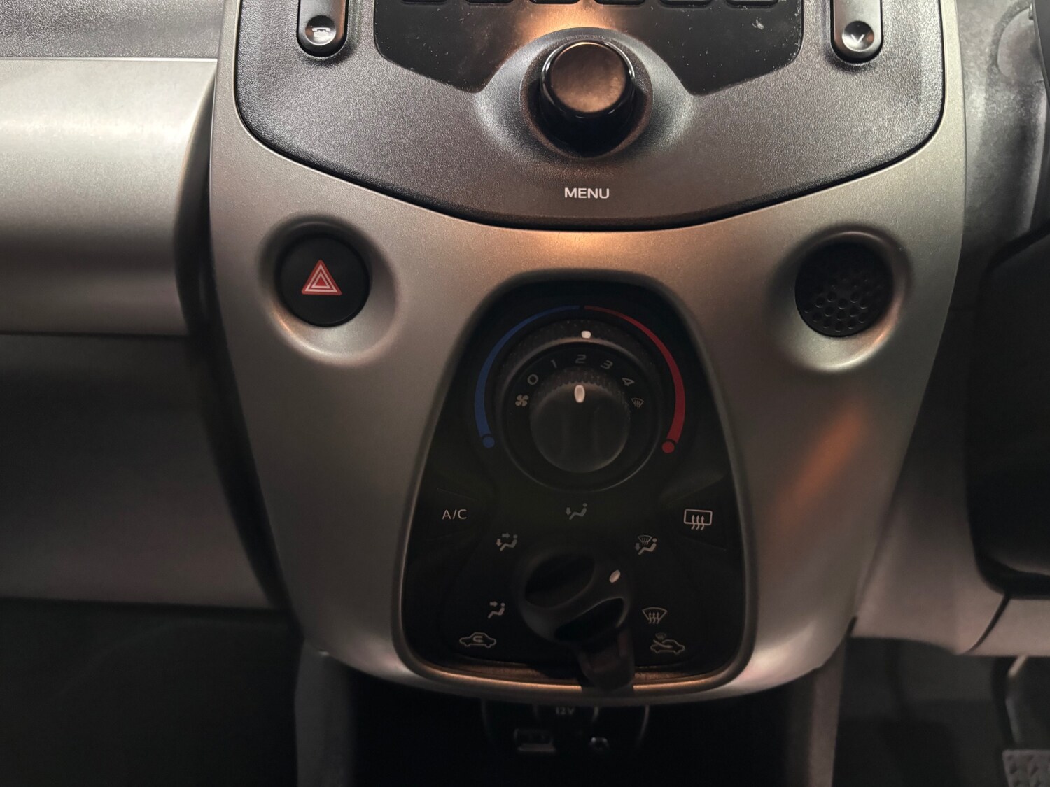 Used Toyota AYGO 2017 for sale - 77228301: Photo 62