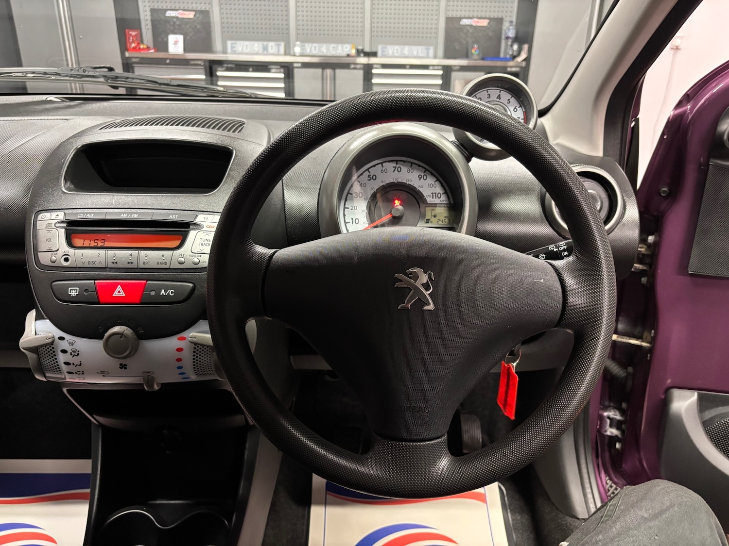 Used Peugeot 107 2013 for sale - 76218936: Photo 41