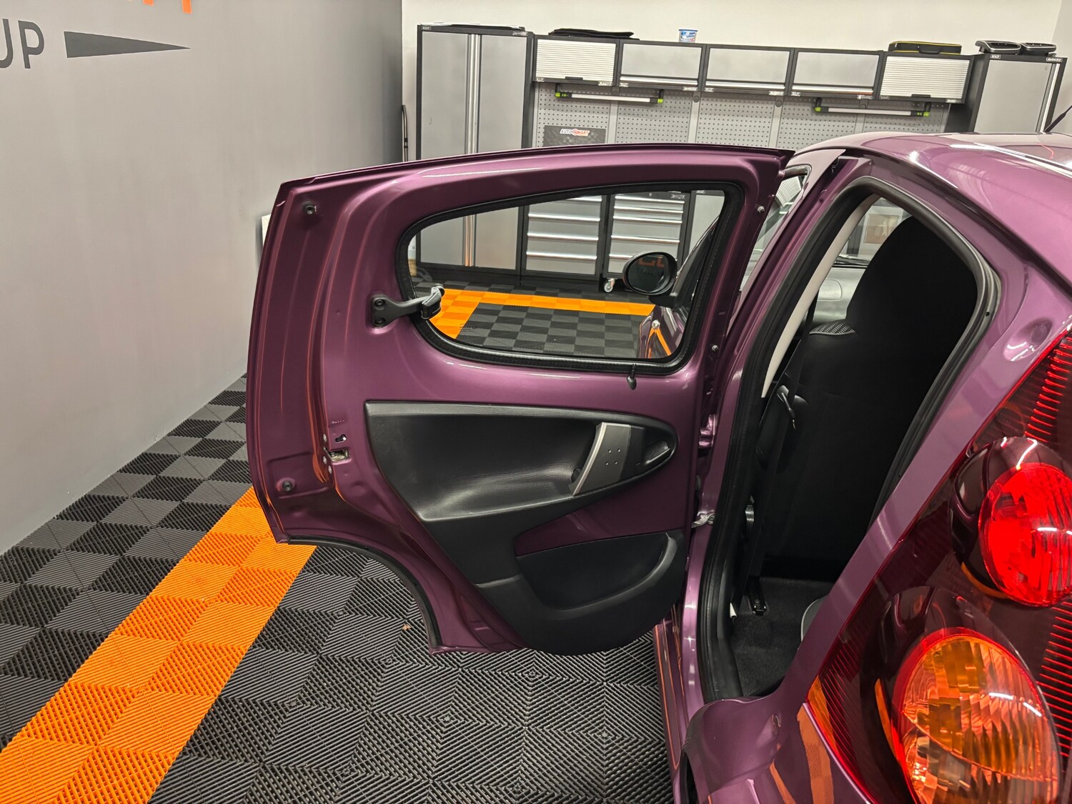 Used Peugeot 107 2013 for sale - 76218936: Photo 63