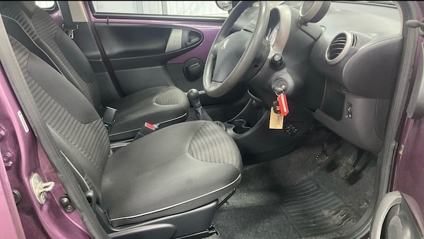 Used Peugeot 107 2013 for sale - 76218936: Photo 8