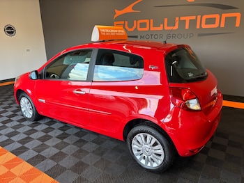 Used Renault Clio 2011 for sale - 75267819: Photo