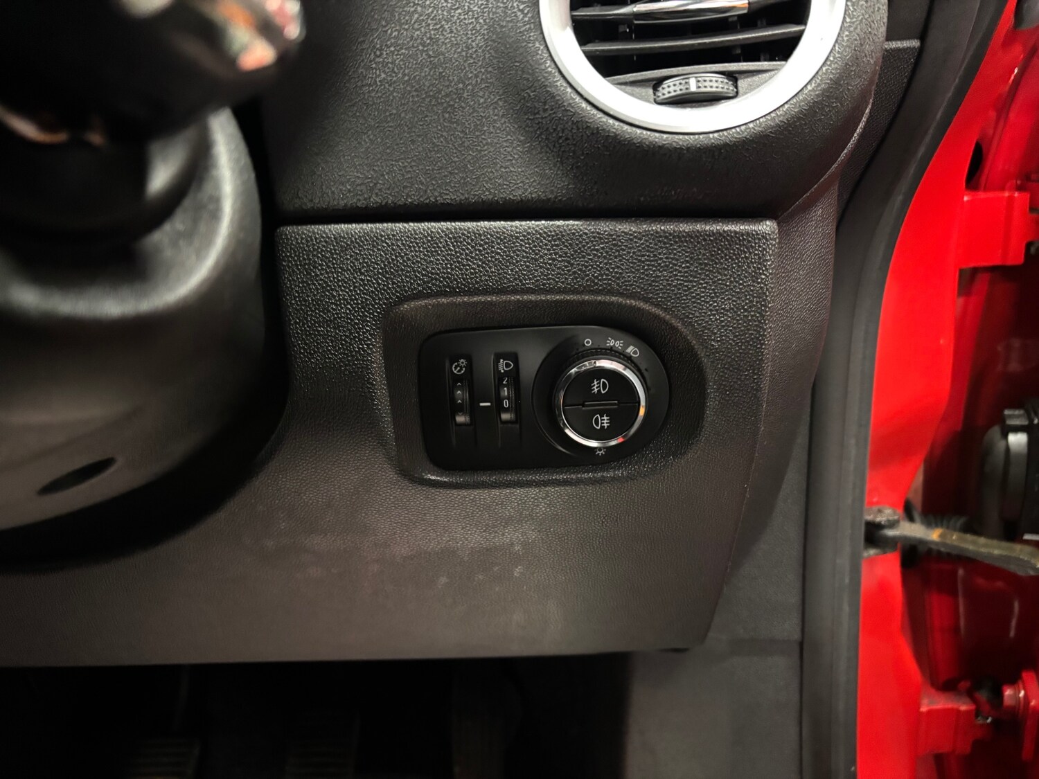 Used Vauxhall Corsa 2013 for sale - 77482639: Photo 49