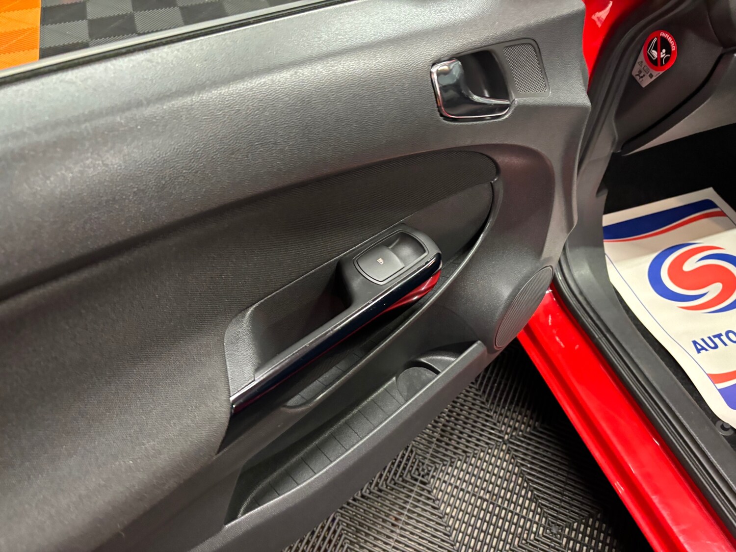 Used Vauxhall Corsa 2013 for sale - 77482639: Photo 64