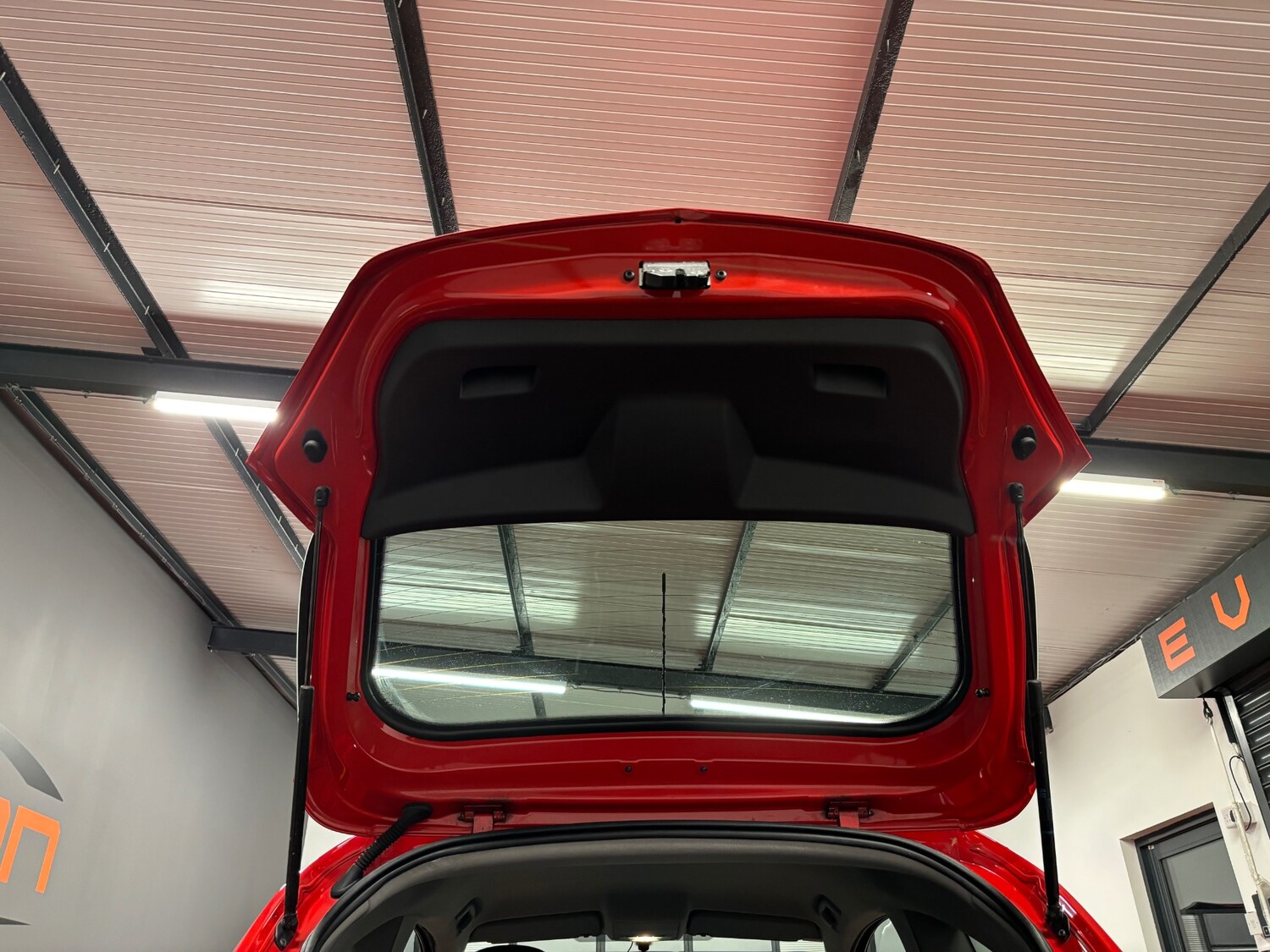 Used Vauxhall Corsa 2013 for sale - 77482639: Photo 76