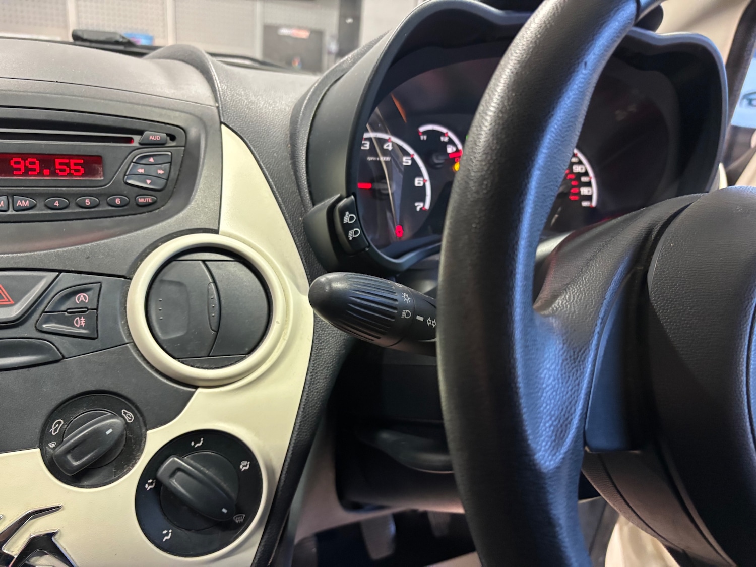 Used Ford Ka 2011 for sale - 76380477: Photo 40