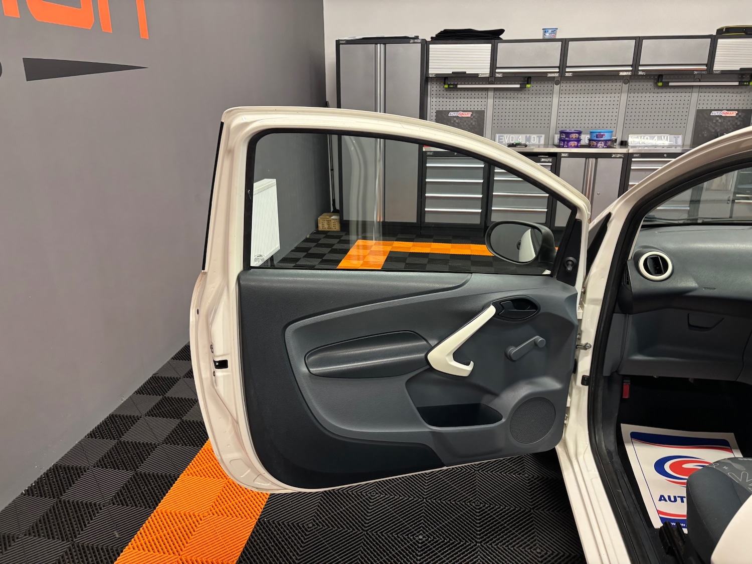 Used Ford Ka 2011 for sale - 76380477: Photo 43