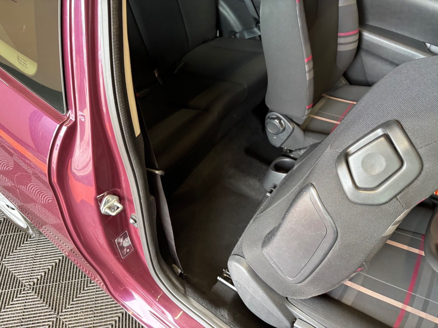 Used Peugeot 108 2014 for sale - 75856273: Photo 47