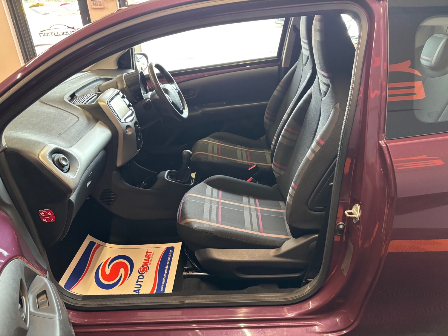 Used Peugeot 108 2014 for sale - 75856273: Photo 50