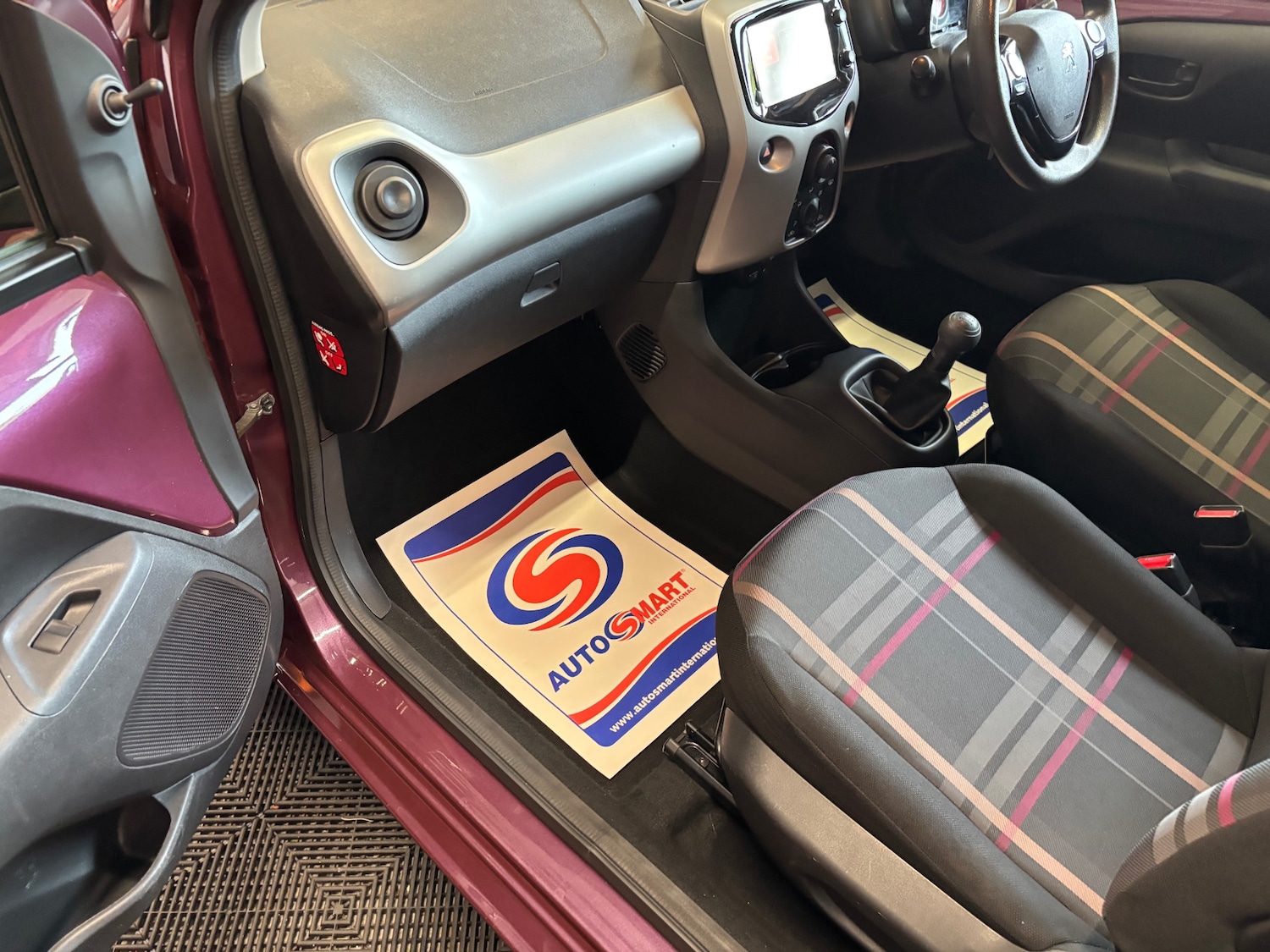 Used Peugeot 108 2014 for sale - 75856273: Photo 51