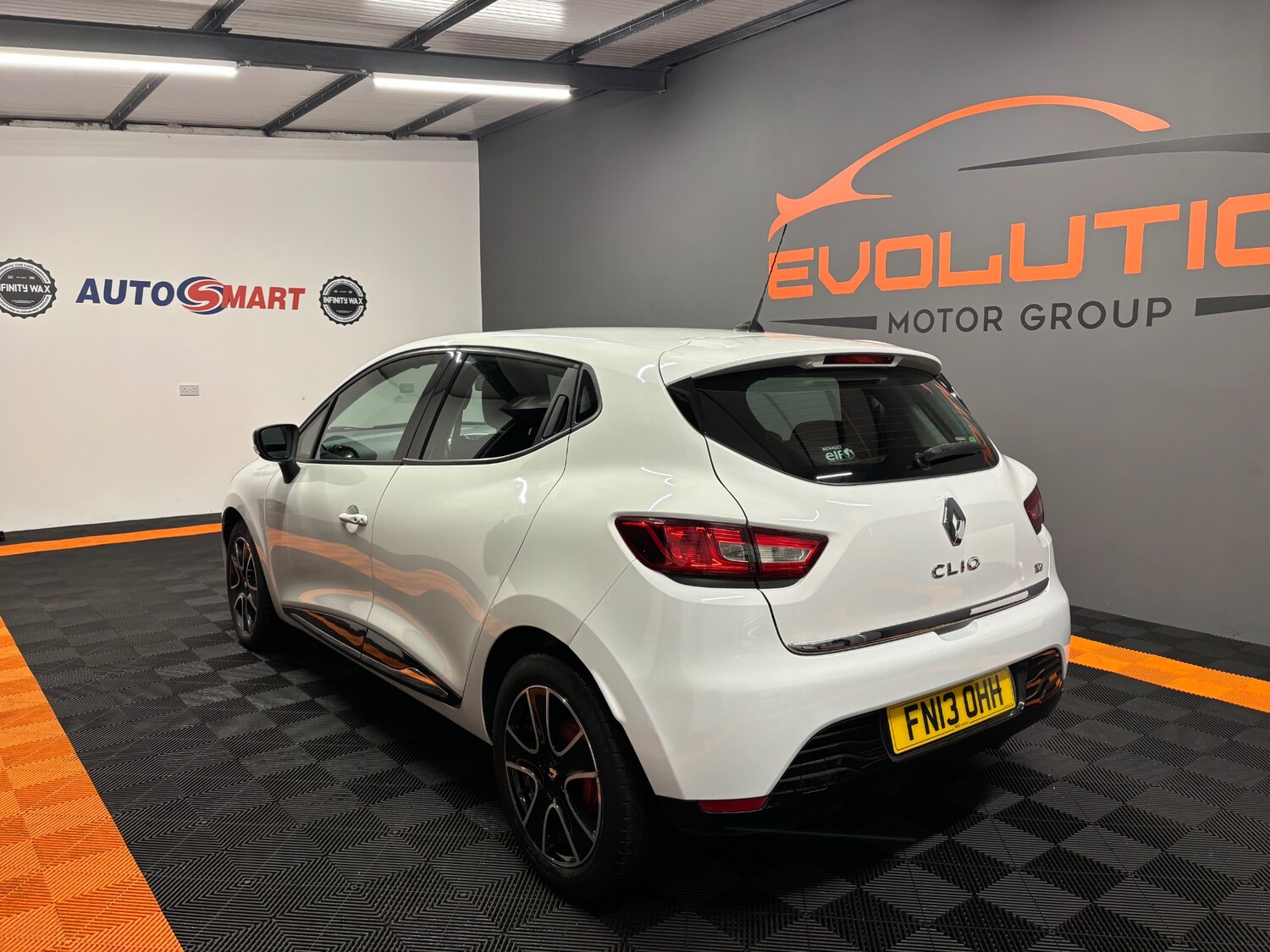 Used Renault Clio 2013 for sale - 77482306: Photo 12