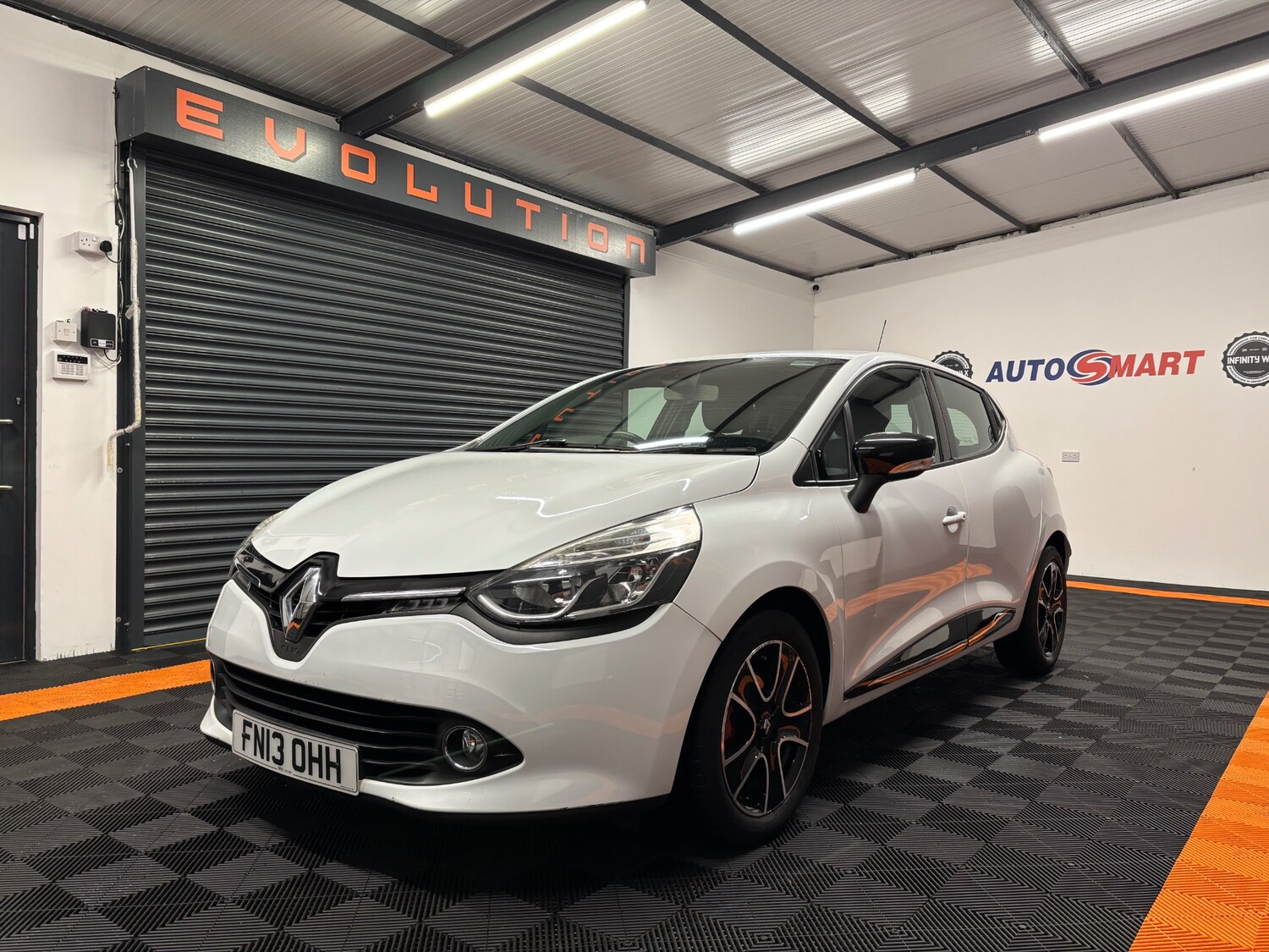 Used Renault Clio 2013 for sale - 77482306: Photo 20
