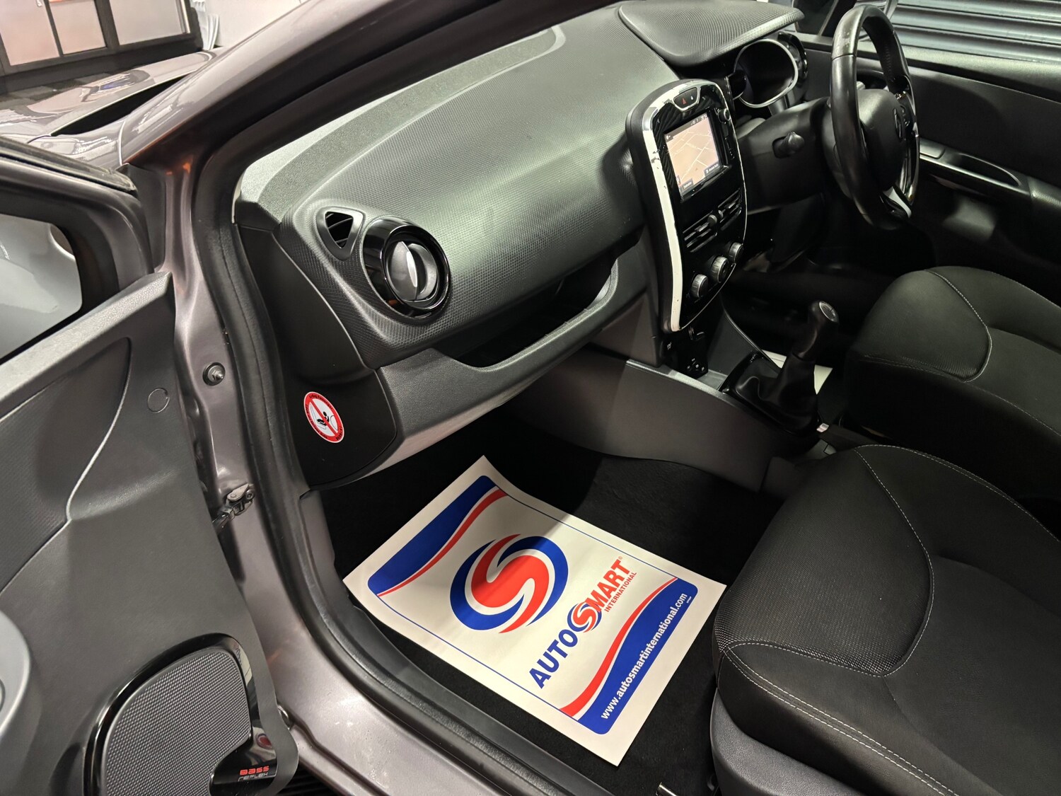 Used Renault Clio 2013 for sale - 77482306: Photo 58