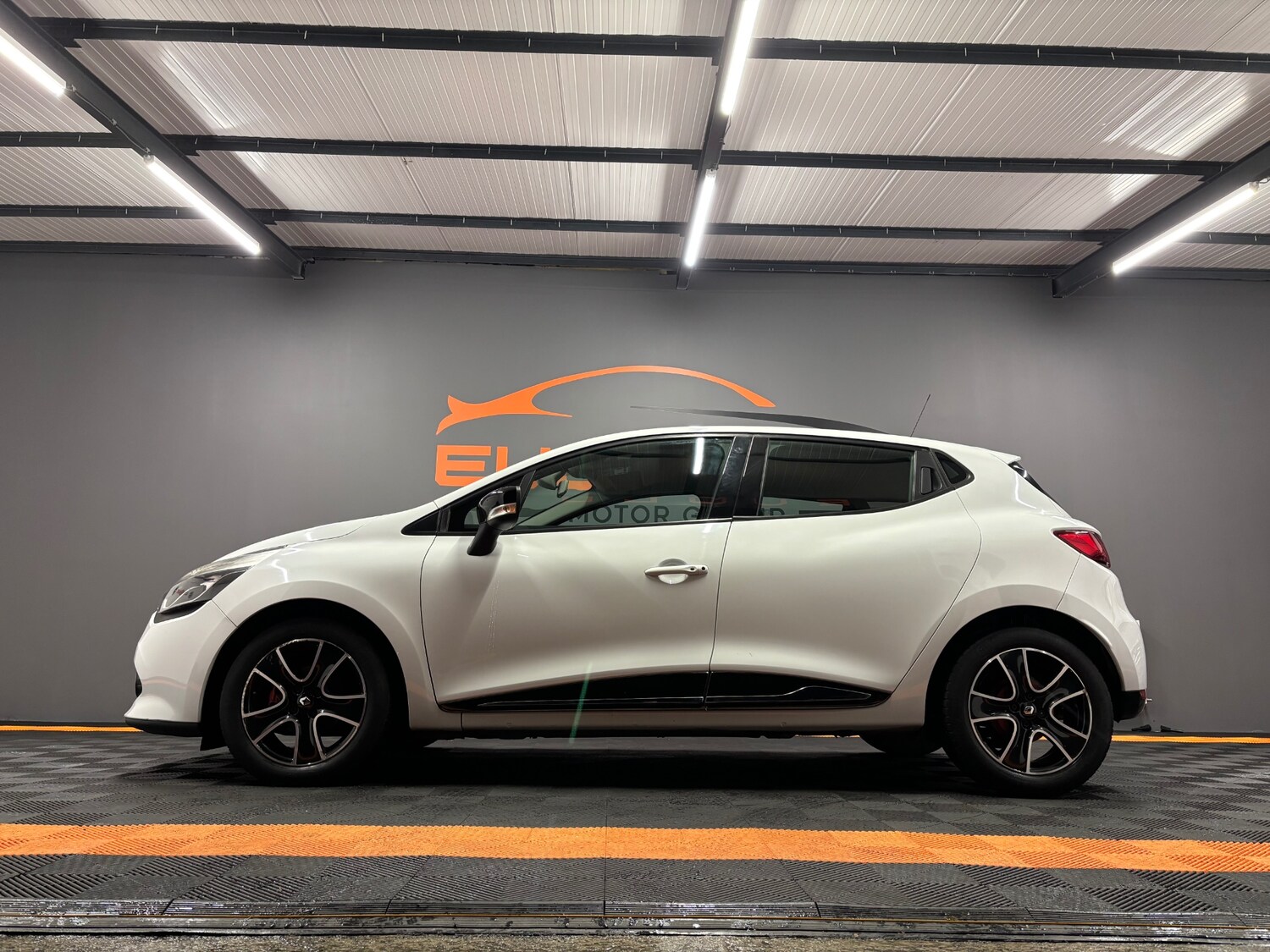 Used Renault Clio 2013 for sale - 77482306: Photo 6