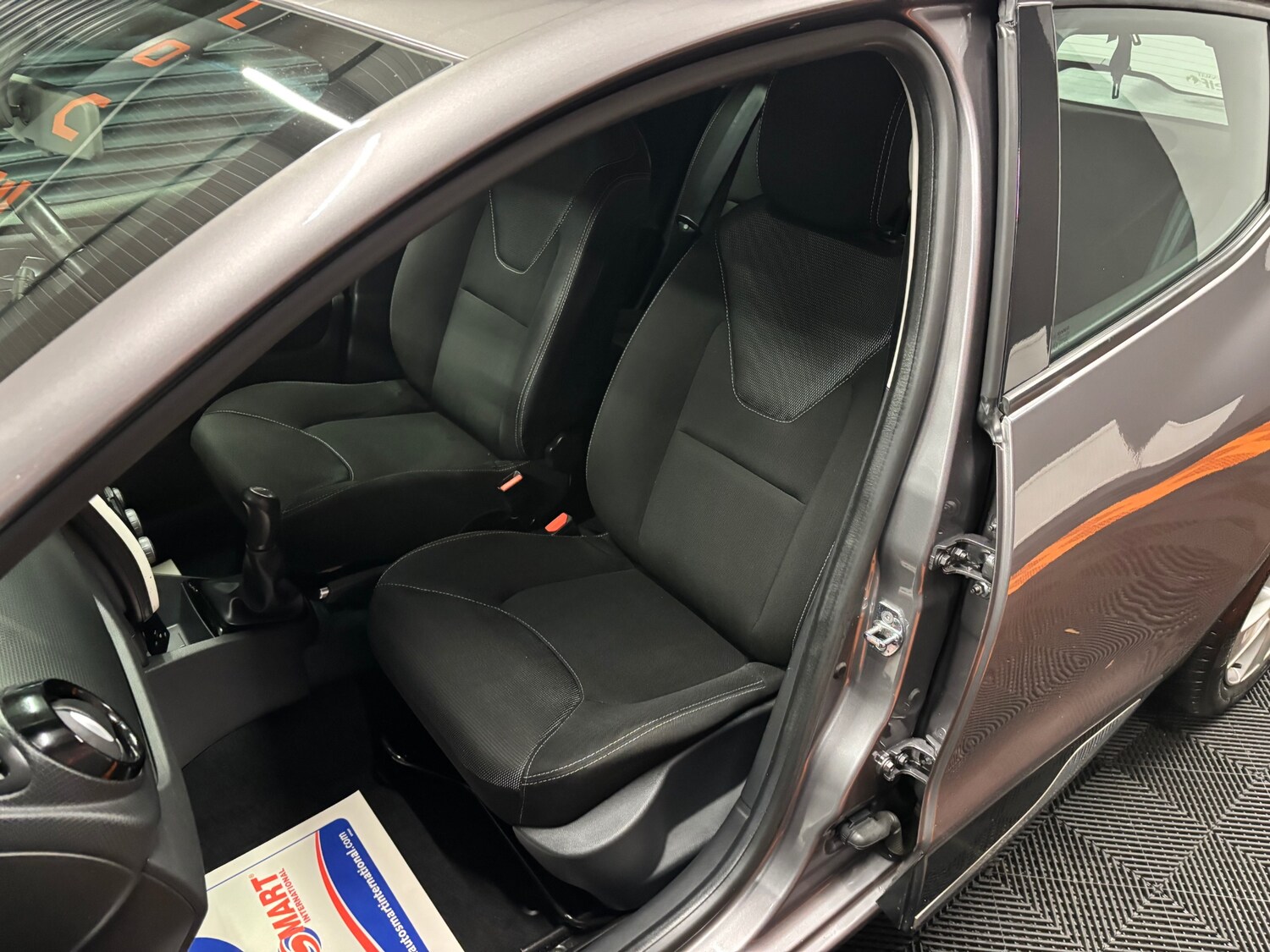 Used Renault Clio 2013 for sale - 77482306: Photo 62