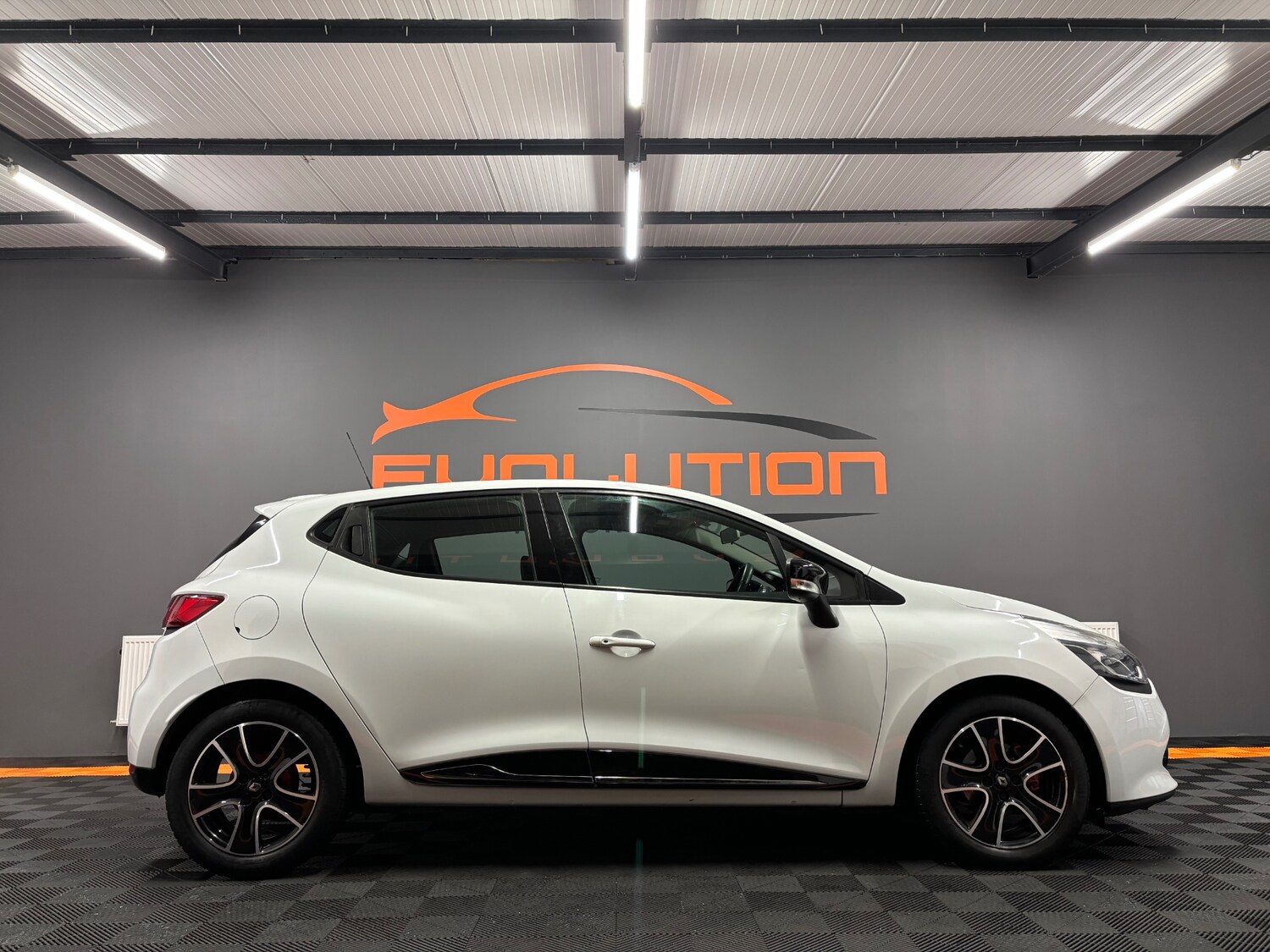 Used Renault Clio 2013 for sale - 77482306: Photo 8