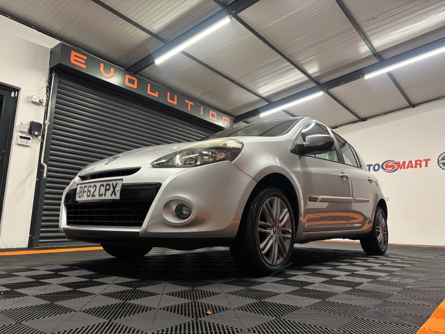 Used Renault Clio 2012 for sale - 76766392: Photo 16