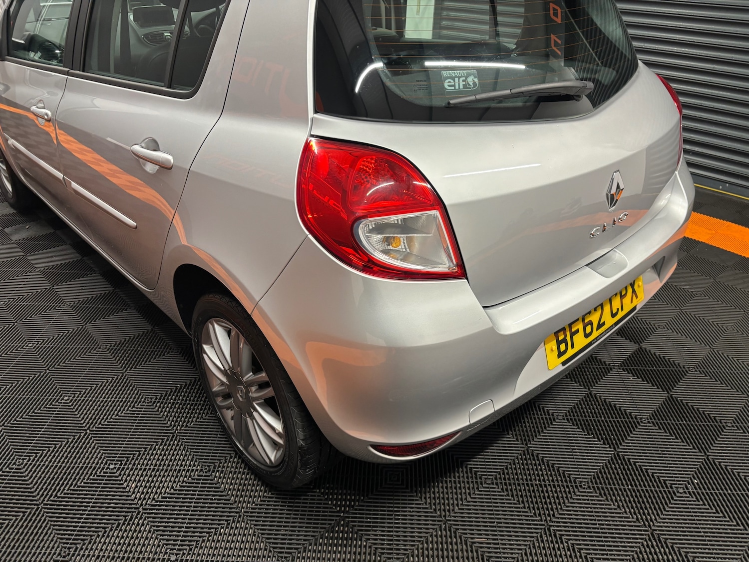 Used Renault Clio 2012 for sale - 76766392: Photo 24