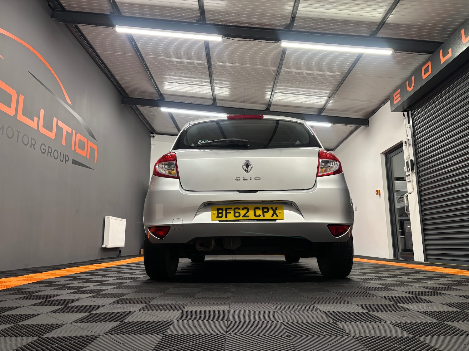 Used Renault Clio 2012 for sale - 76766392: Photo 26