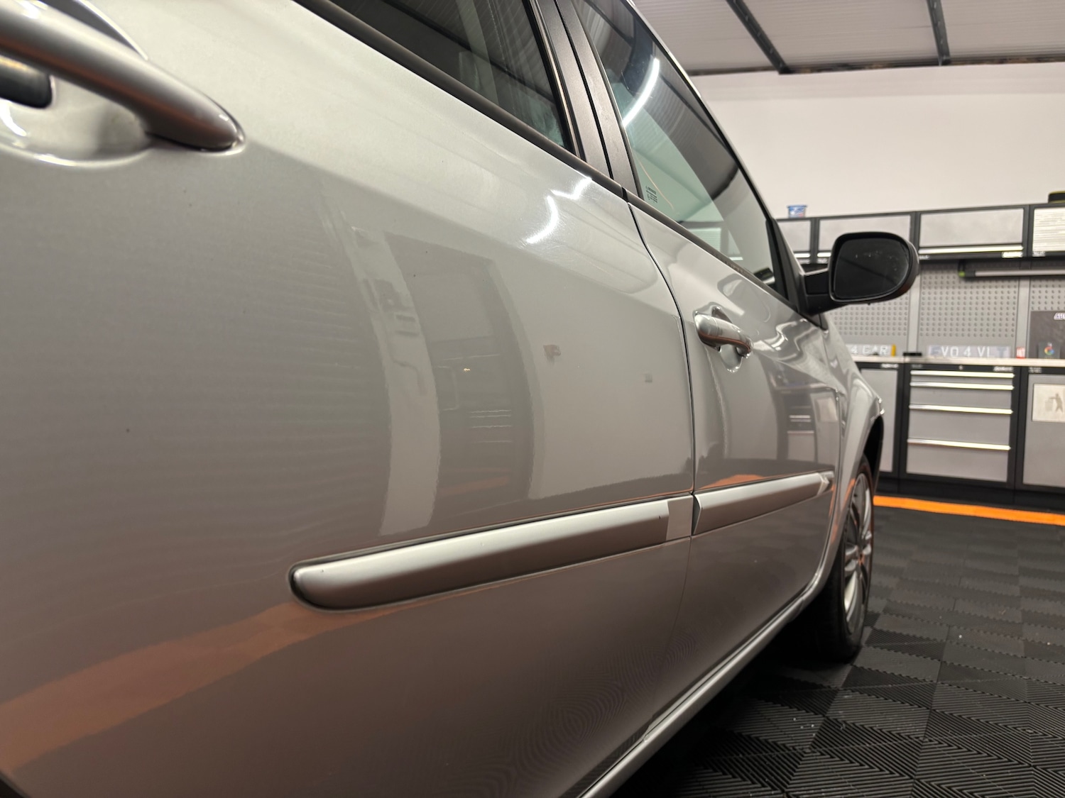 Used Renault Clio 2012 for sale - 76766392: Photo 33