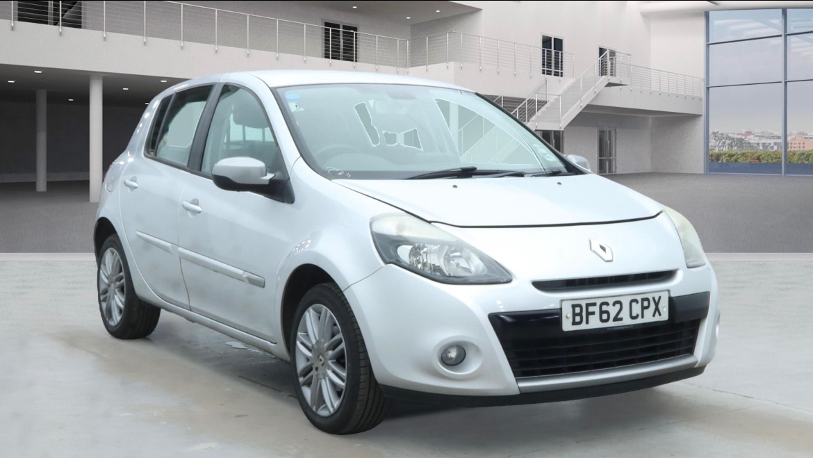 Used Renault Clio 2012 for sale - 76766392: Photo 6