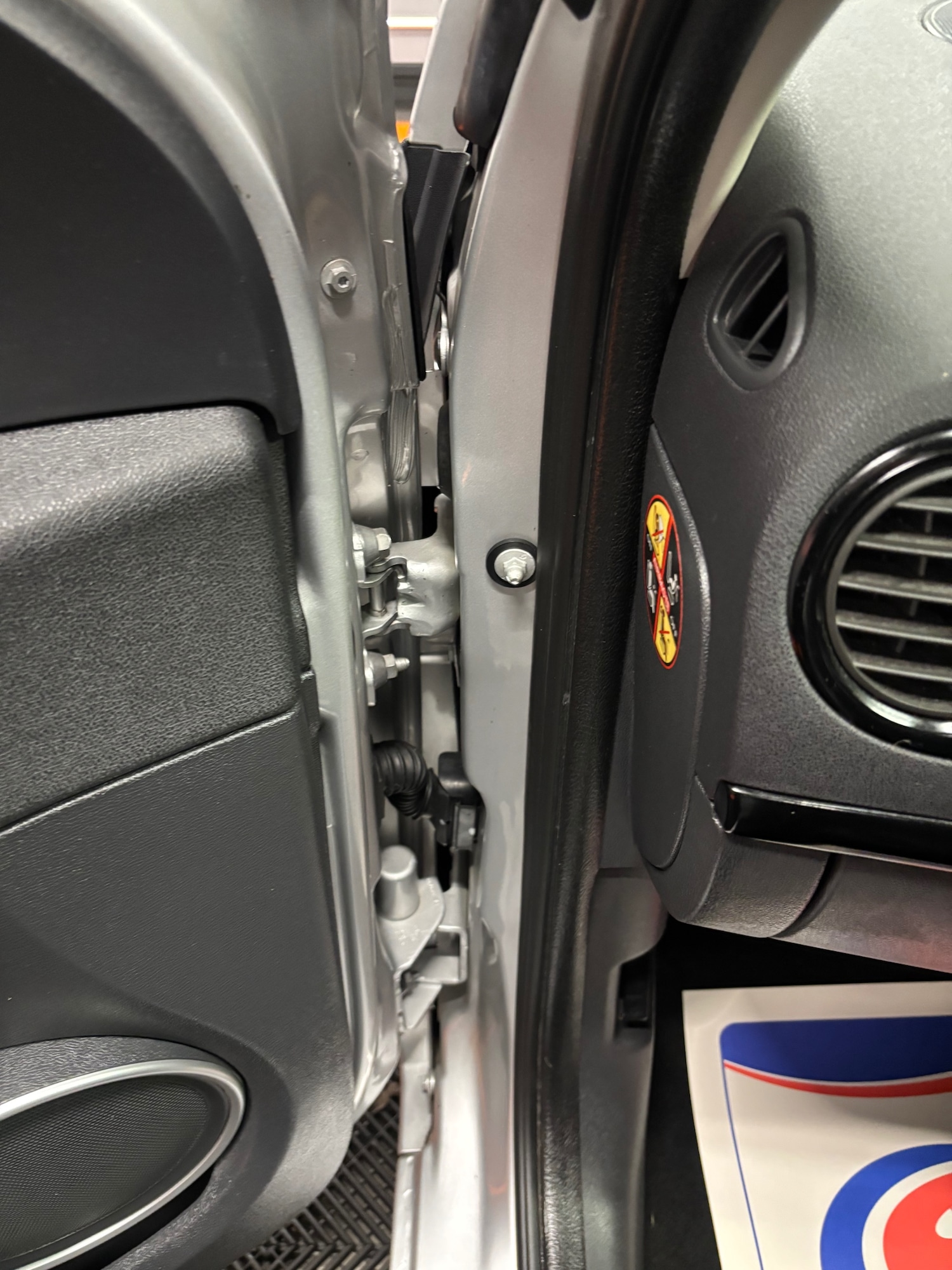 Used Renault Clio 2012 for sale - 76766392: Photo 70