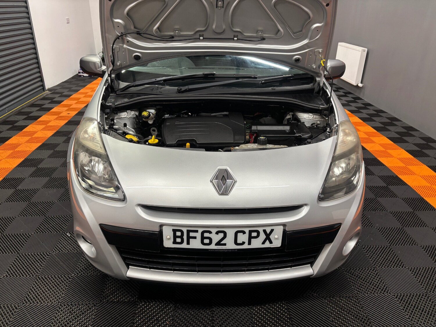 Used Renault Clio 2012 for sale - 76766392: Photo 72