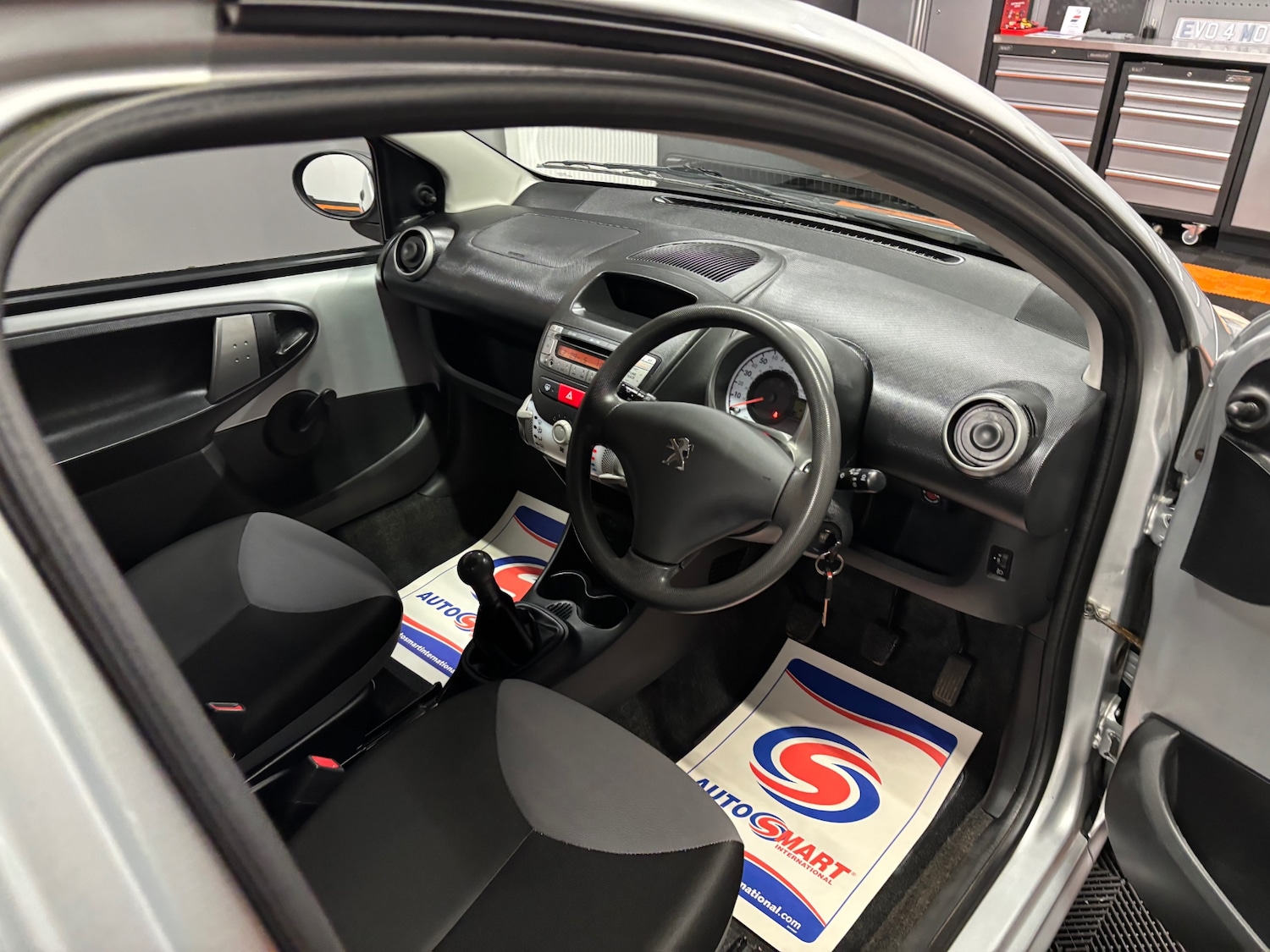 Used Peugeot 107 2013 for sale - 77167871: Photo 42