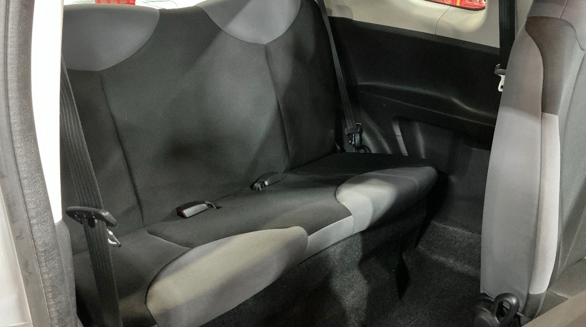 Used Peugeot 107 2013 for sale - 77167871: Photo 8