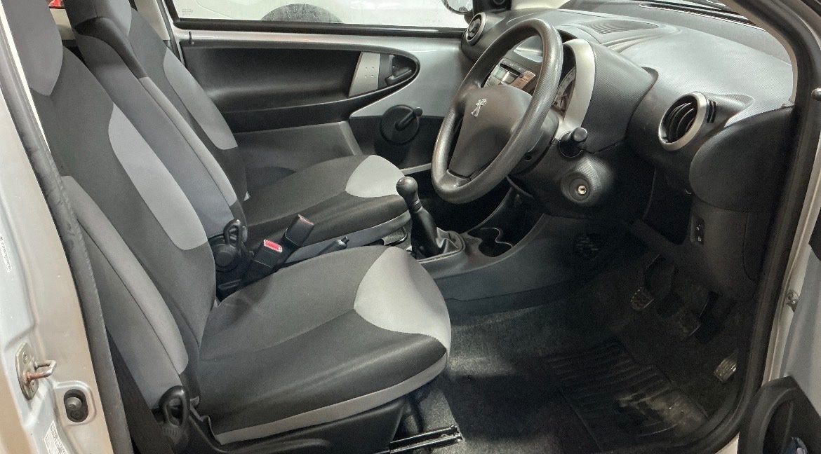 Used Peugeot 107 2013 for sale - 77167871: Photo 9