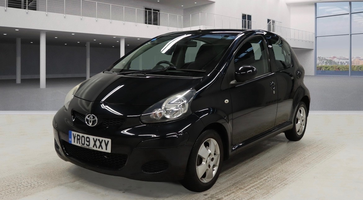 Used Toyota AYGO 2009 for sale - 77170417: Photo 1