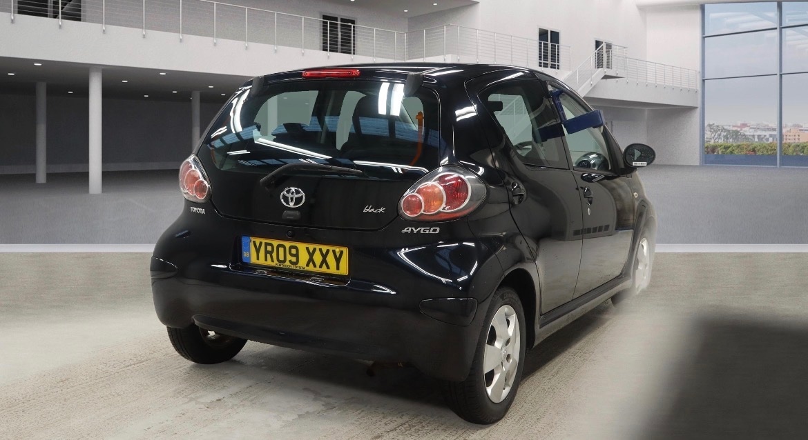 Used Toyota AYGO 2009 for sale - 77170417: Photo 3