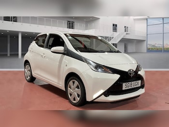Used Toyota AYGO 2018 for sale - 76097487: Photo