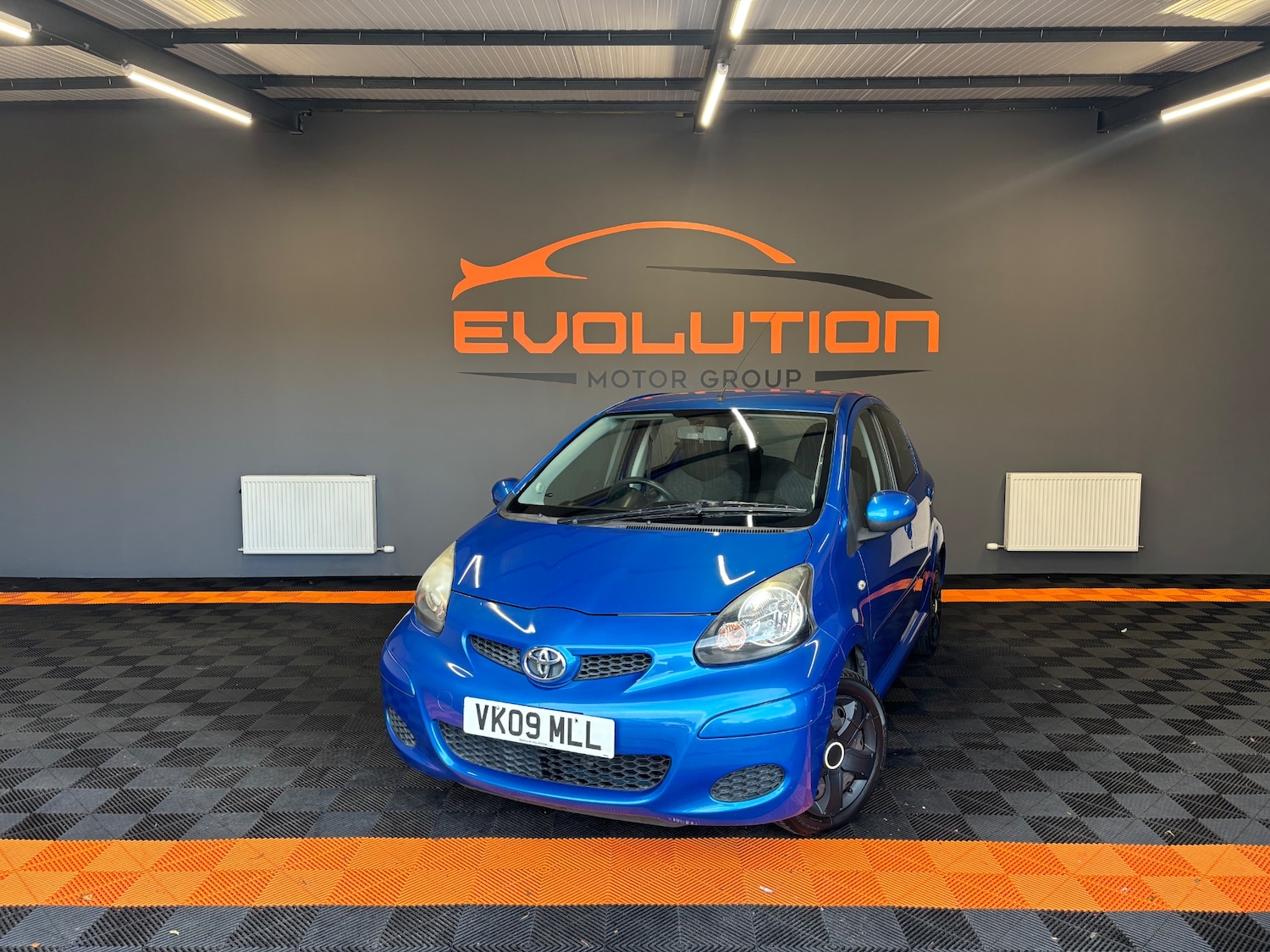 Used Toyota AYGO 2009 for sale - 76000490: Photo 1
