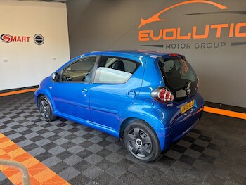 Used Toyota AYGO 2009 for sale - 76000490: Photo