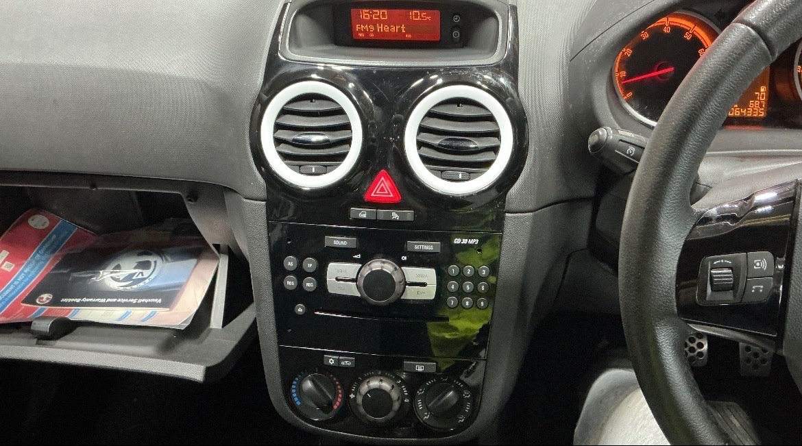 Used Vauxhall Corsa 2013 for sale - 77823509: Photo 8