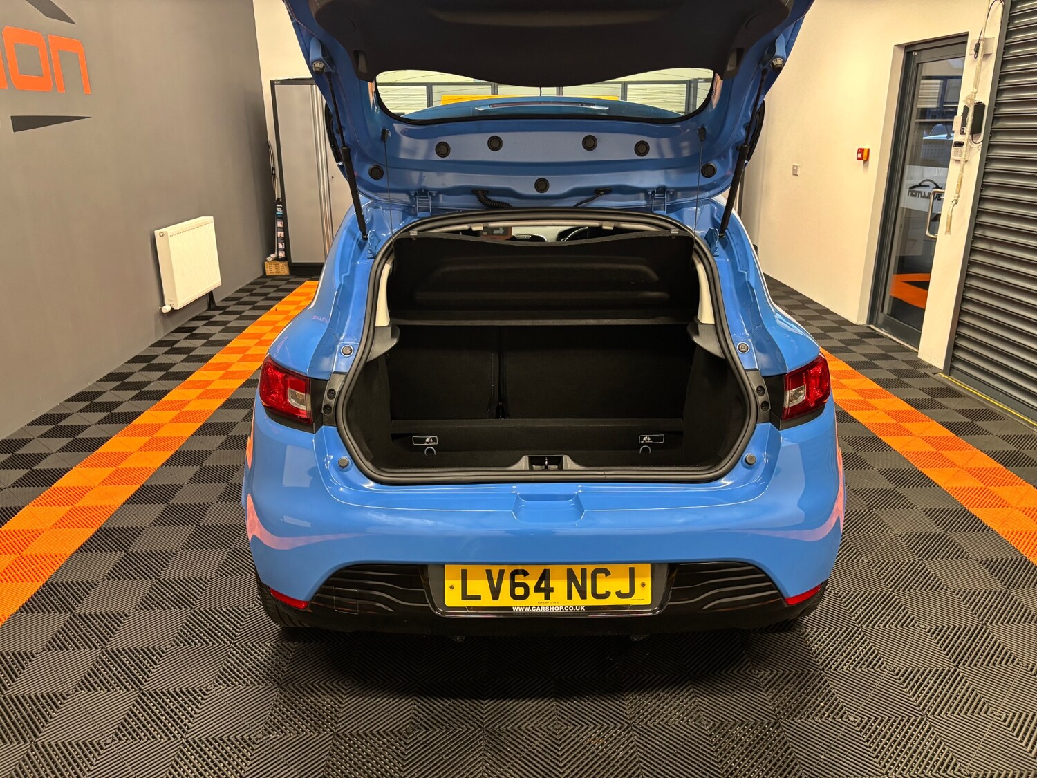 Vehicle 47
