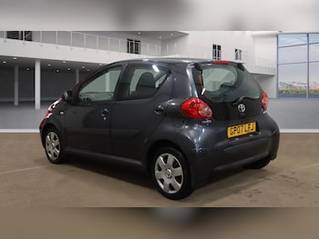 Used Toyota AYGO 2007 for sale - 76187354: Photo 2