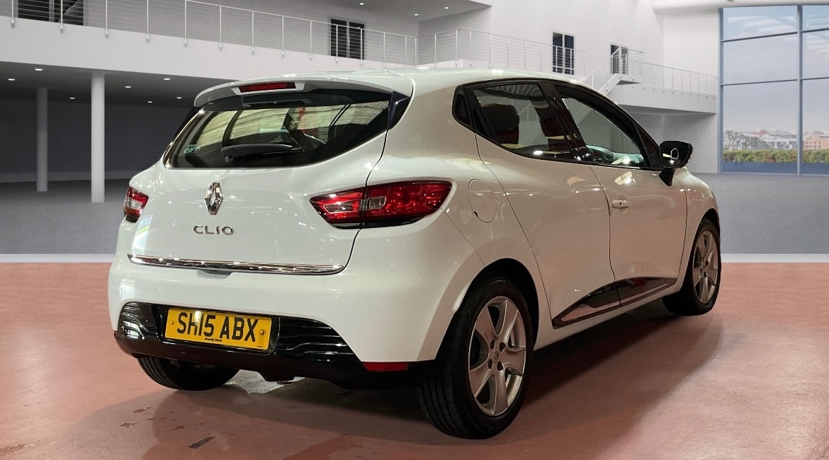 Used Renault Clio 2015 for sale - 76379453: Photo 3