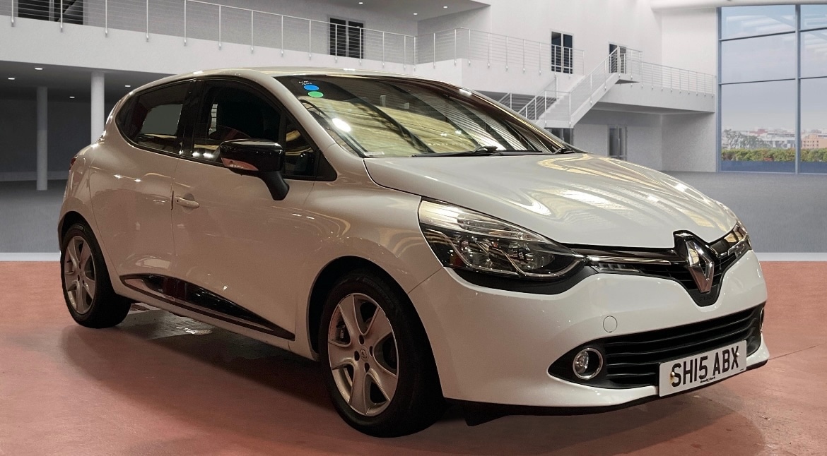 Used Renault Clio 2015 for sale - 76379453: Photo 4
