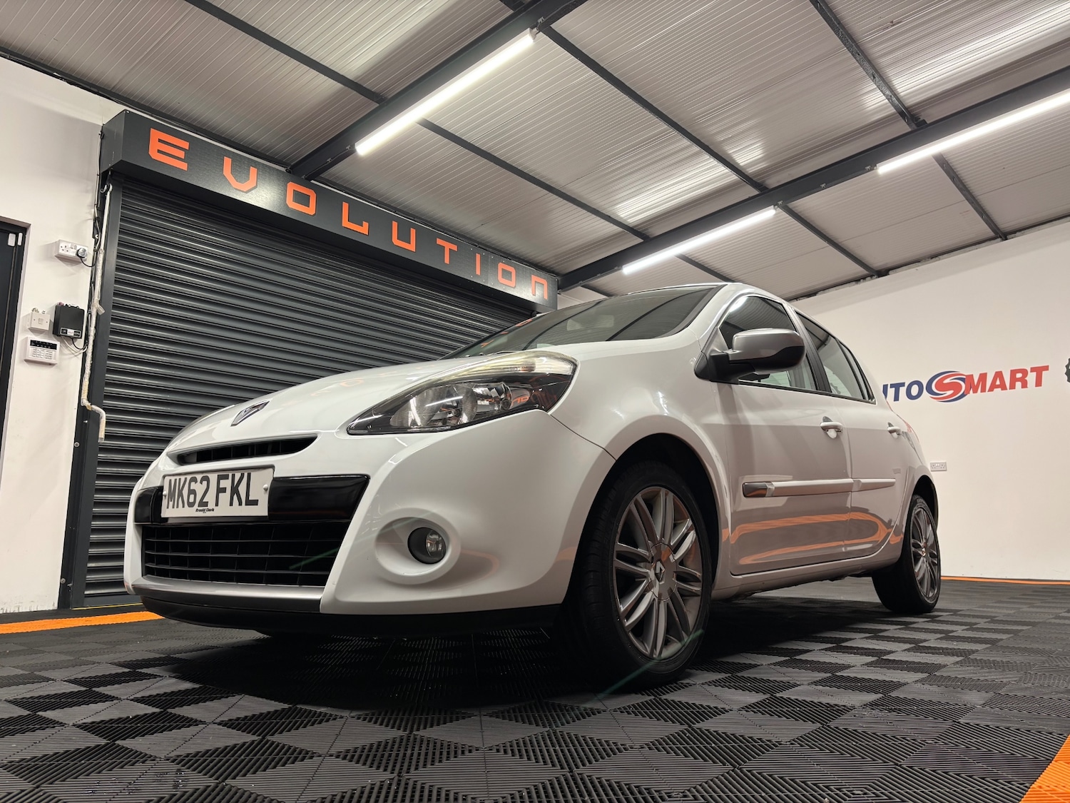 Used Renault Clio 2012 for sale - 76765010: Photo 20