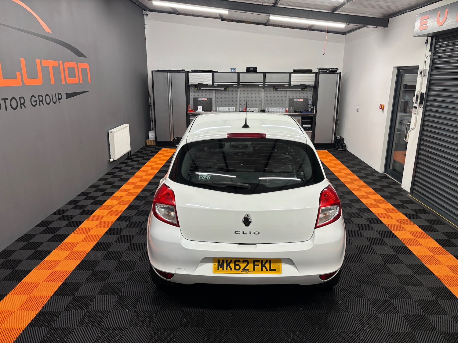 Used Renault Clio 2012 for sale - 76765010: Photo 27