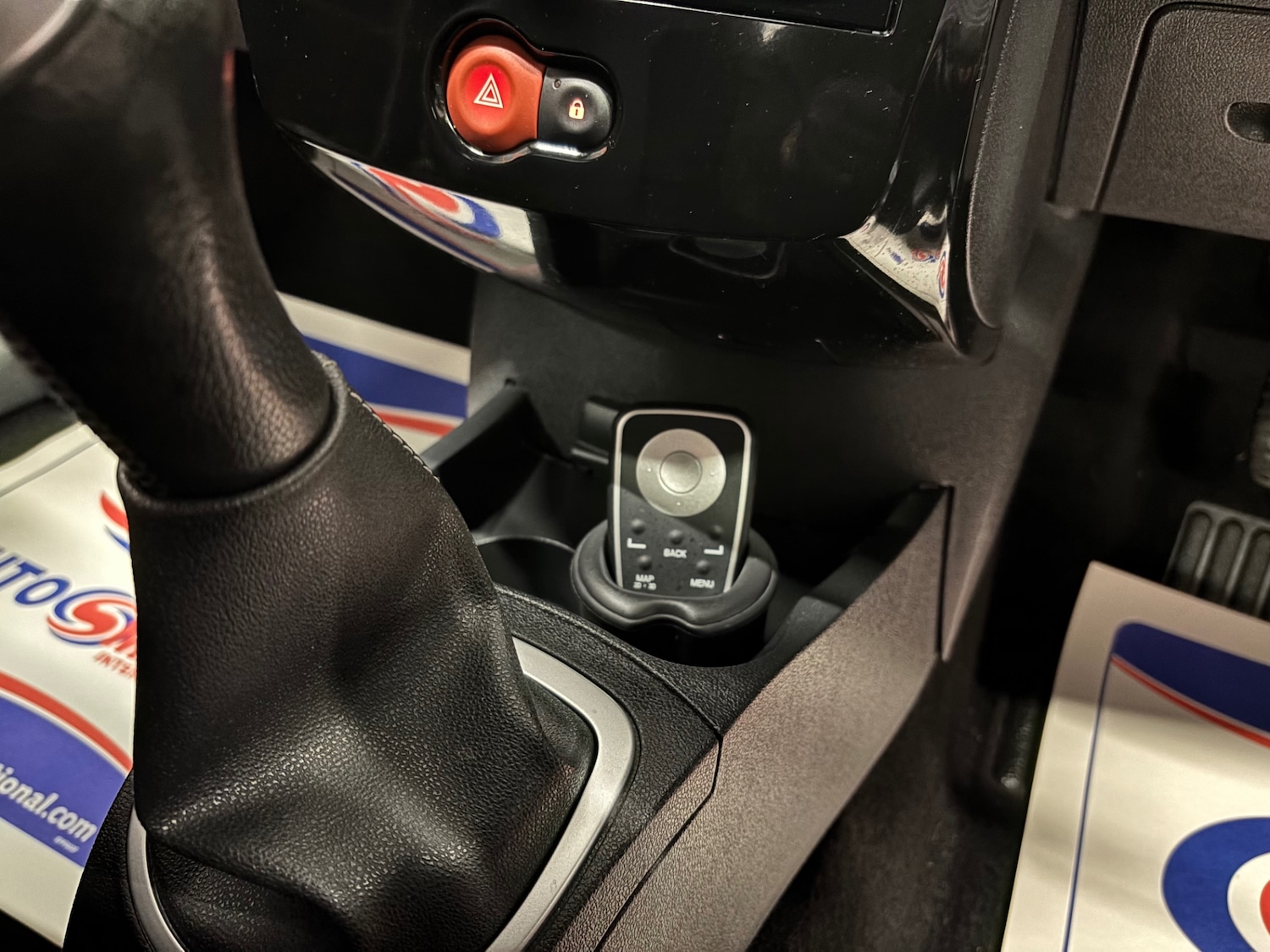 Used Renault Clio 2012 for sale - 76765010: Photo 52