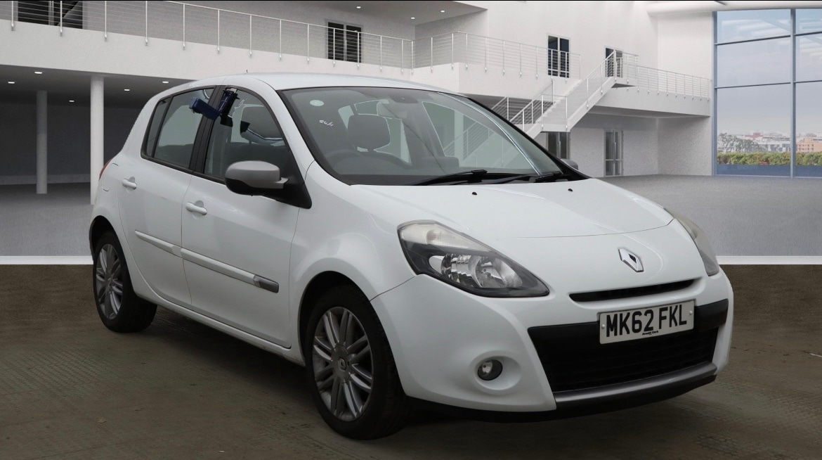 Used Renault Clio 2012 for sale - 76765010: Photo 6