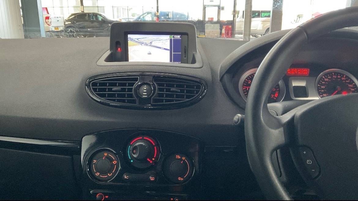 Used Renault Clio 2012 for sale - 76765010: Photo 7