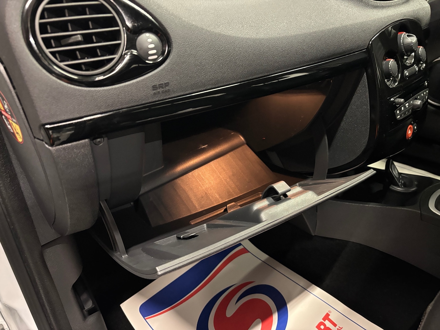 Used Renault Clio 2012 for sale - 76765010: Photo 71