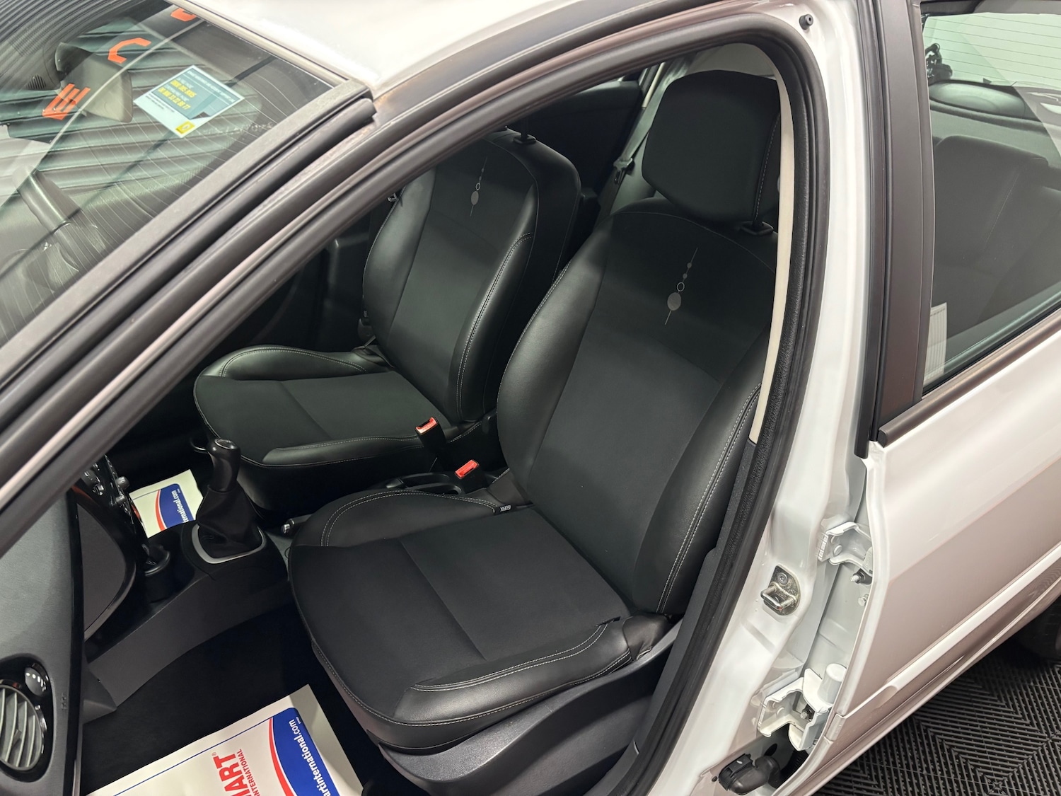 Used Renault Clio 2012 for sale - 76765010: Photo 72