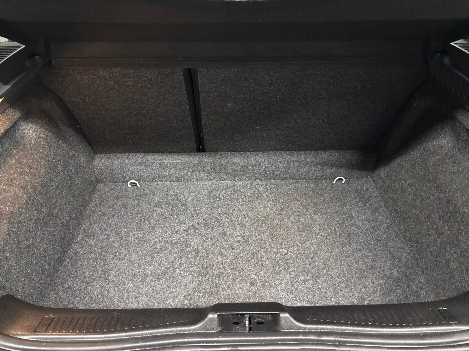 Used Renault Clio 2012 for sale - 76765010: Photo 78